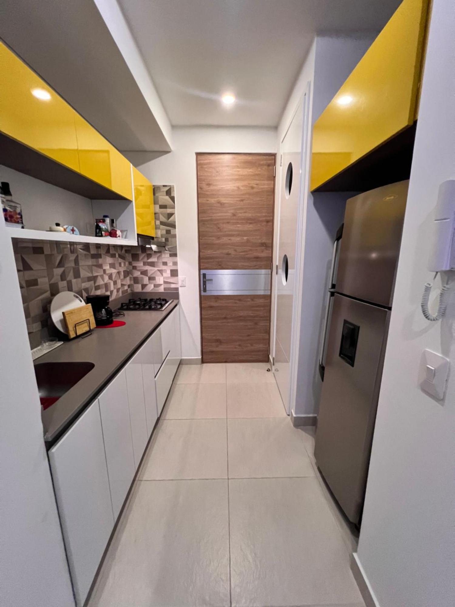 Apartamento Moderna Con Balcon Y Hermosa Vista Al Mar En Pozos Colorados